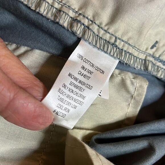 Natural Reflections Shorts Blue 4 - Picture 5 of 6